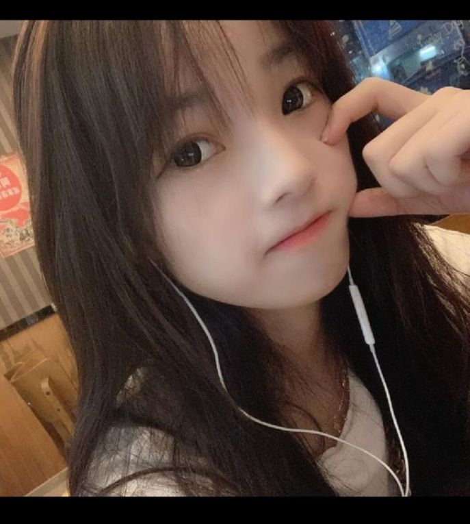 大学生兼职援交妹上位猛顶,被深插的狂狼淫叫